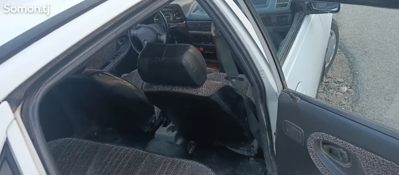 Chevrolet Nexia 1995 · 1.5 MT