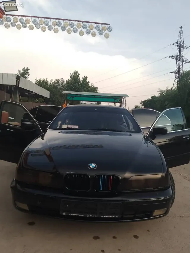 BMW 5 series 1998 · 2.8 AT
