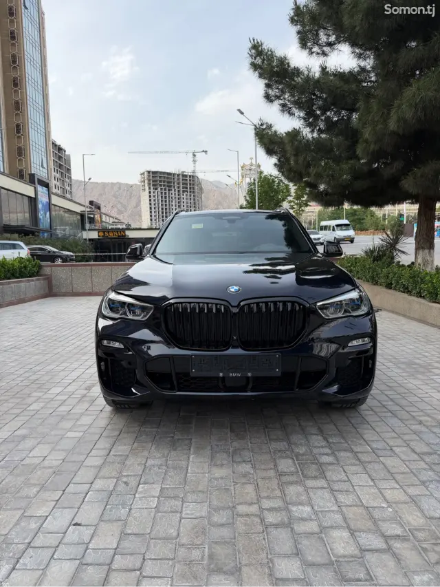 BMW X5 2019 · 3.0 AT