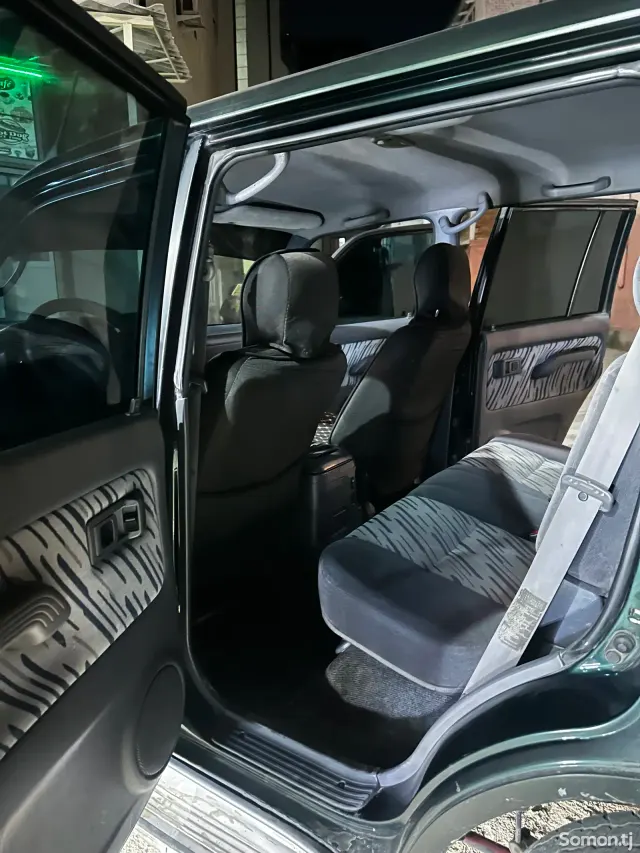 Toyota Land Cruiser 1998 · 2.2 AT