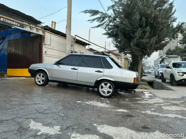 Lada (ВАЗ) 21099 2003 · 1.5 MT