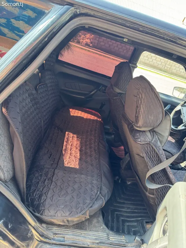 Lada (ВАЗ) 2114 2011 · 1.7 MT
