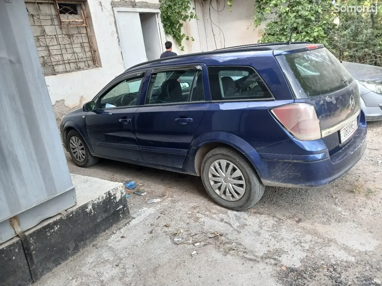 Opel Astra H 2006 · 1.6 MT