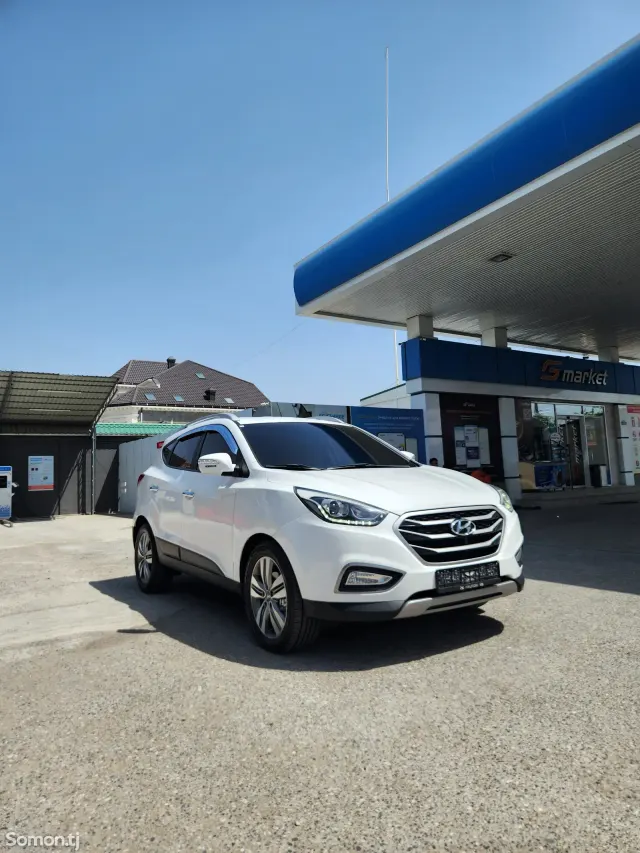 Hyundai Tucson 2014 · 2.0 AT