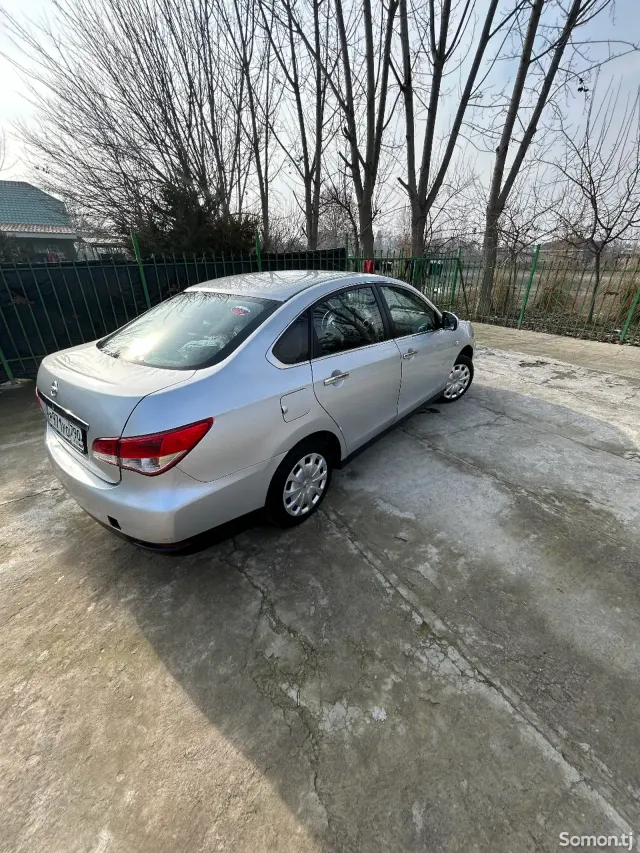 Nissan Almera 2014 · 1.6 MT