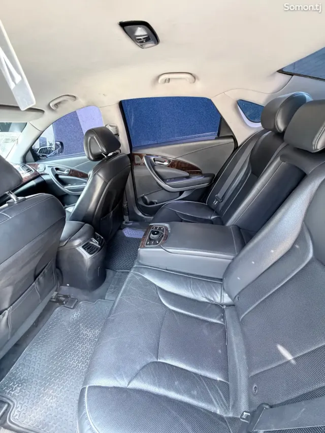 Hyundai Aslan 2014 · 3.0 AT
