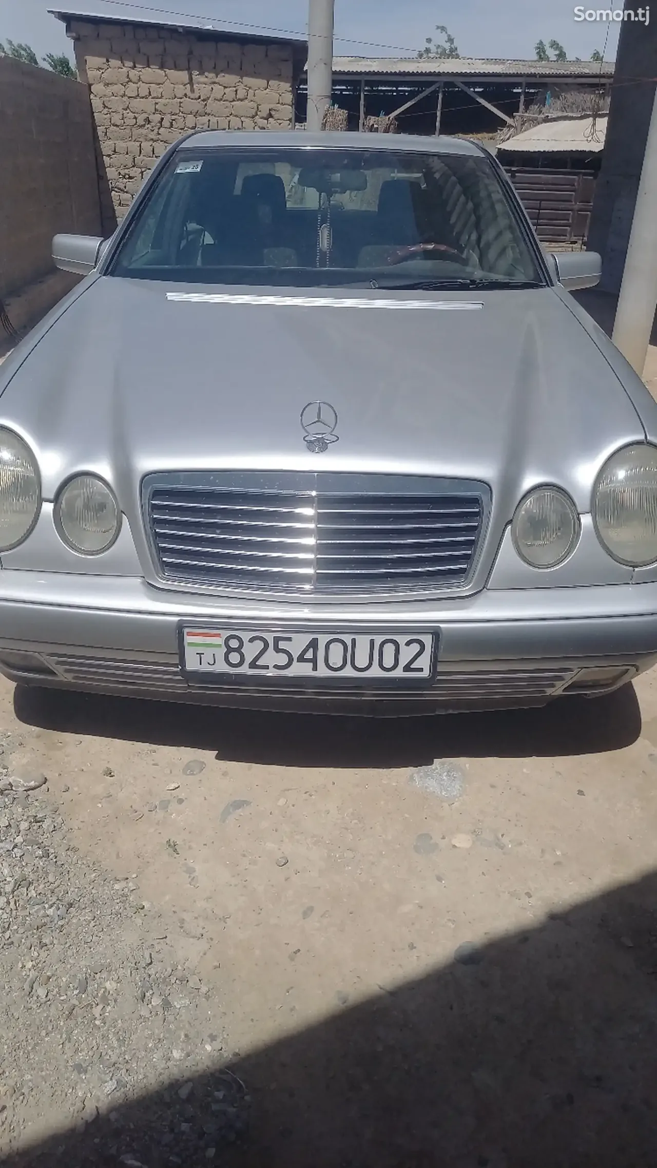 Mercedes-Benz E class 1997 · 2.0 AT