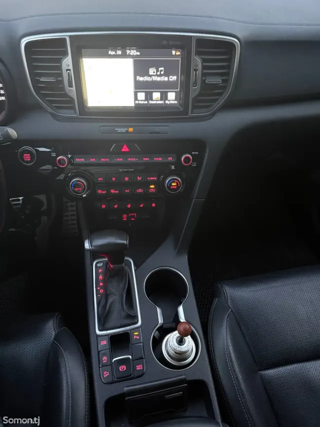 Kia Sportage 2016 · 2.0 AT