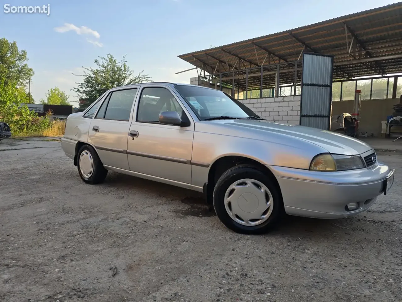 Daewoo Nexia 1996 · 1.6 MT