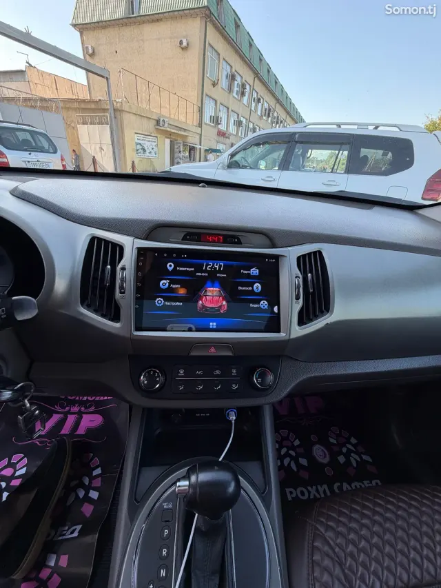 Kia Sportage 2012 · 2.0 AT