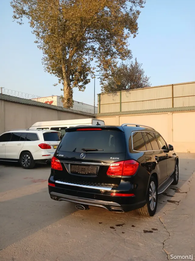 Mercedes-Benz GLS 2014 · 4.5 AT
