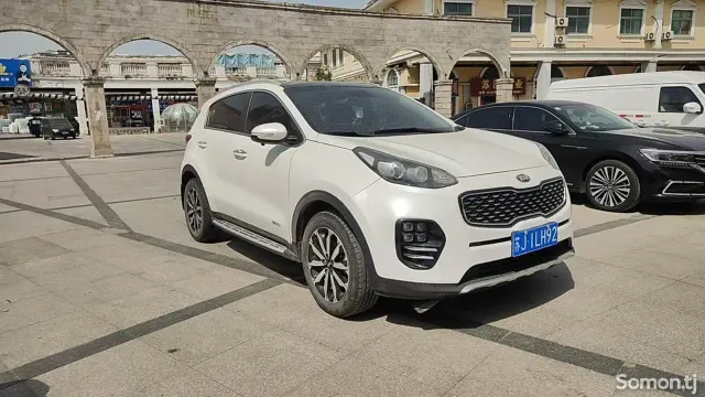 Kia K5 2016 · 1.6 AT
