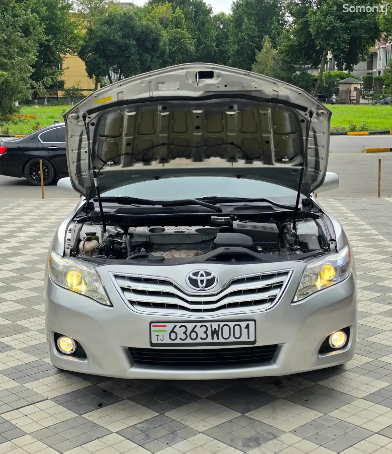 Toyota Camry 2011 · 2.5 AT