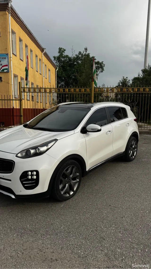 Kia Sportage 2017 · 2.2 AT