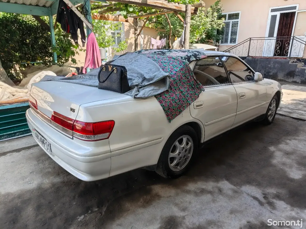 Toyota Mark II 1999 · 2.0 AT