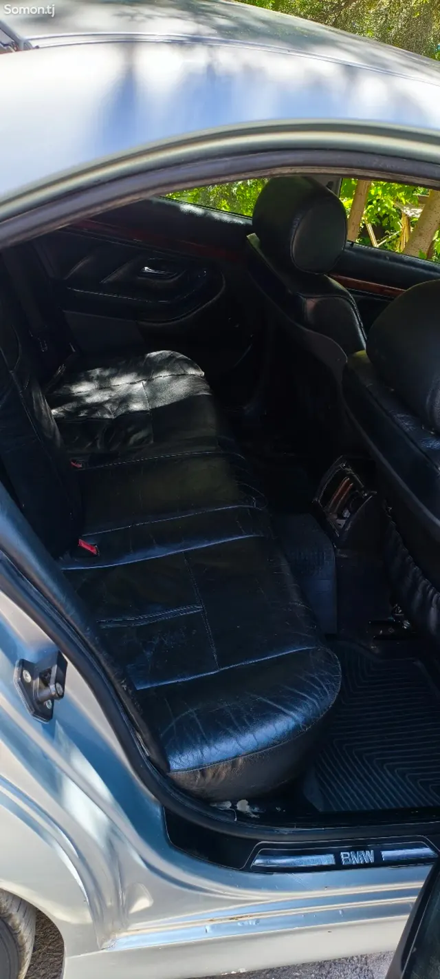 BMW 5 series 1997 · 2.5 MT