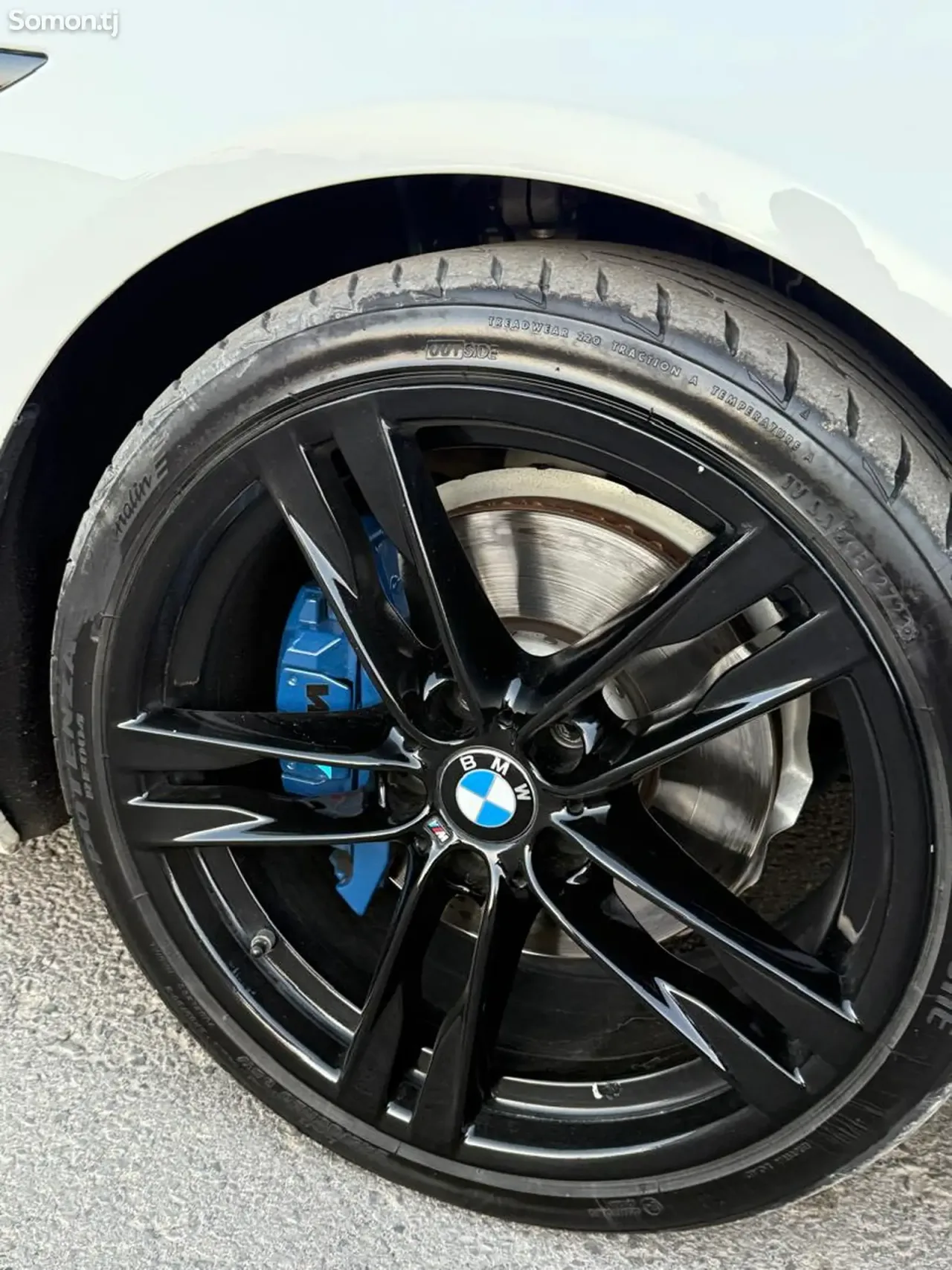 BMW 6 series 2016 · 4.0 AT