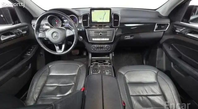 Mercedes-Benz GLE class 2016 · 2.5 AT