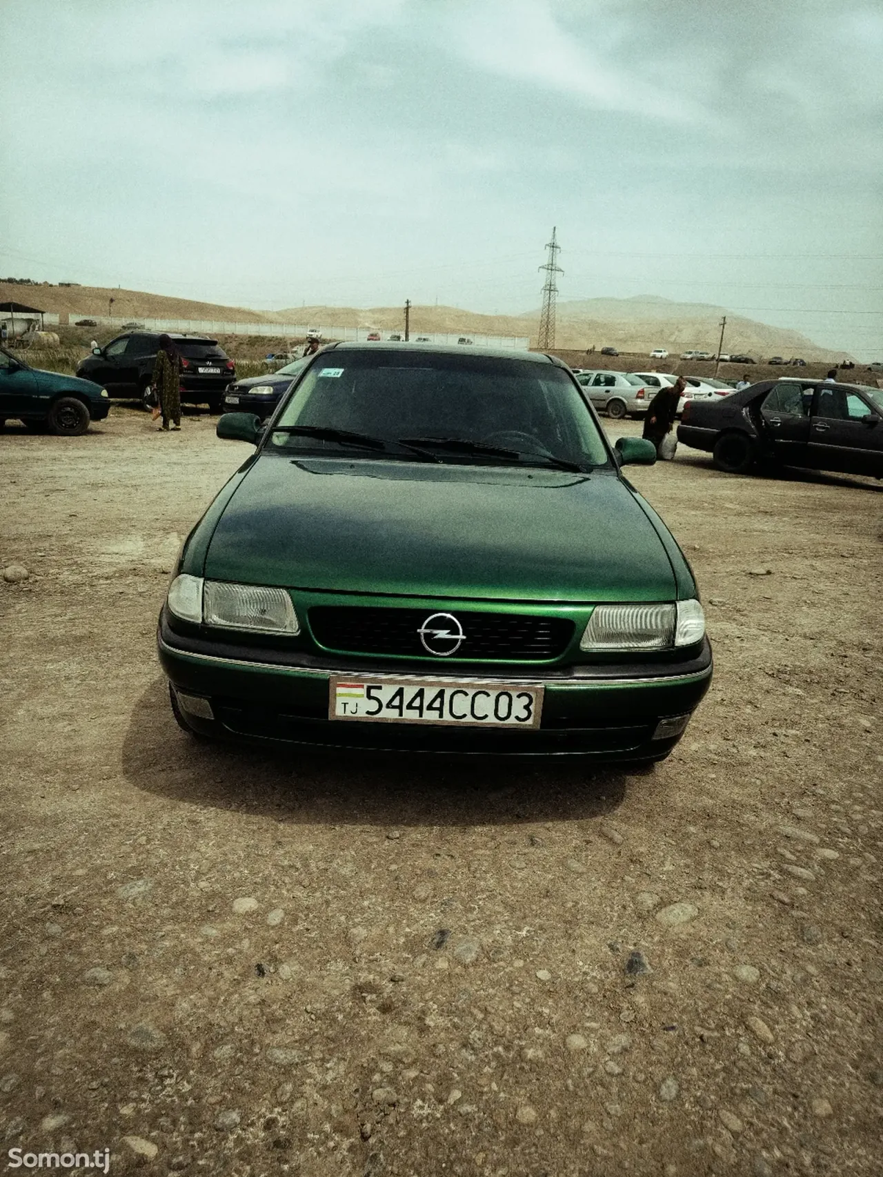 Opel Astra F 1998 · 1.6 MT