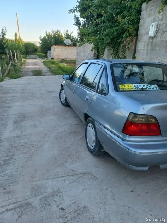 Daewoo Nexia 1997 · 1.6 MT