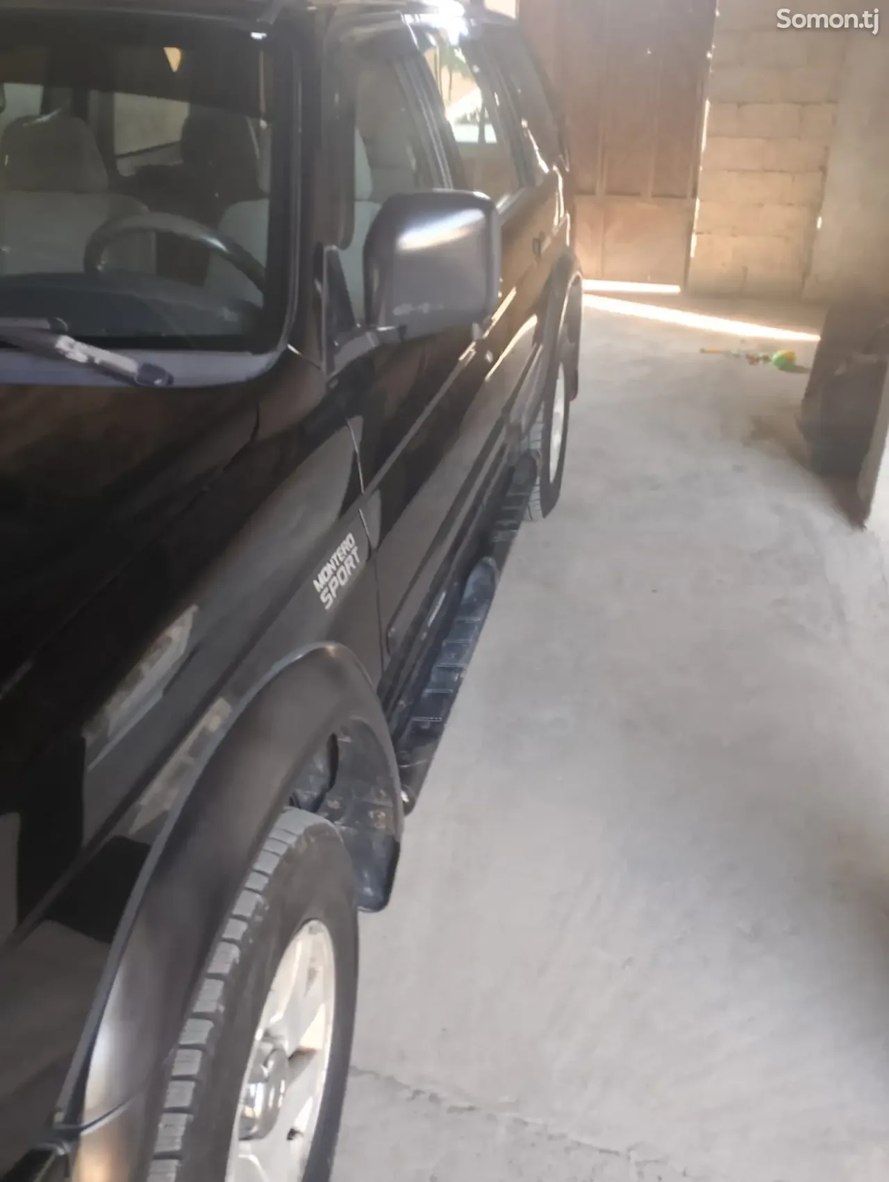 Mitsubishi FTO 2002 · 3.6 AT