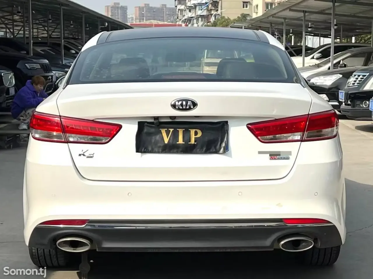 Kia K5 2016 · 2.0 AT