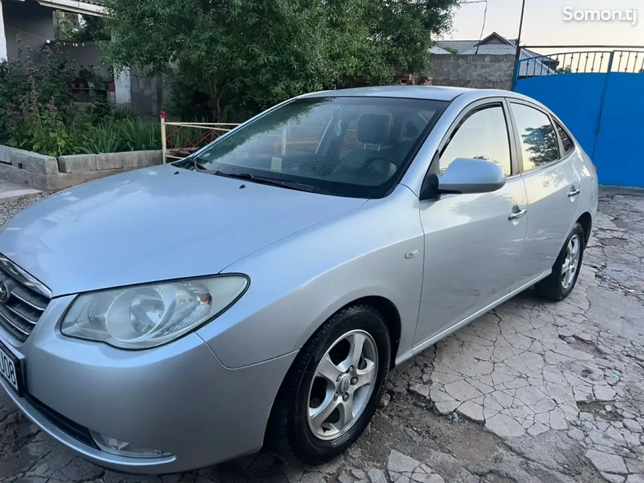 Hyundai Avante 2009 · 1.6 AT