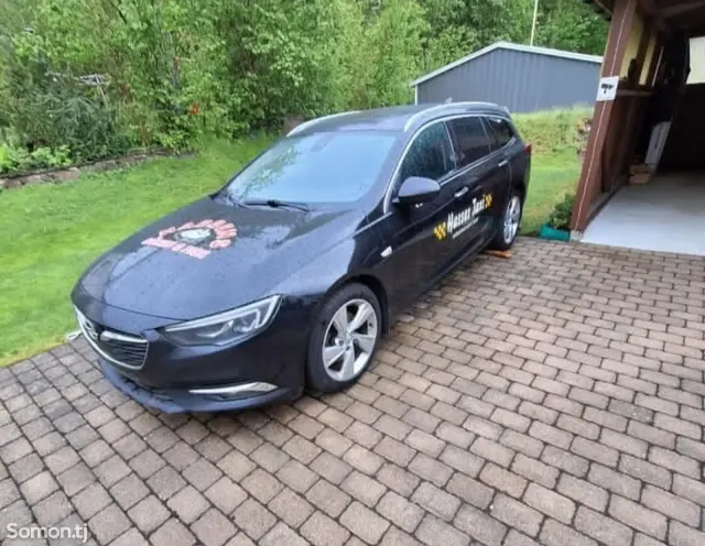 Opel Astra J 2017 · 2.0 AT