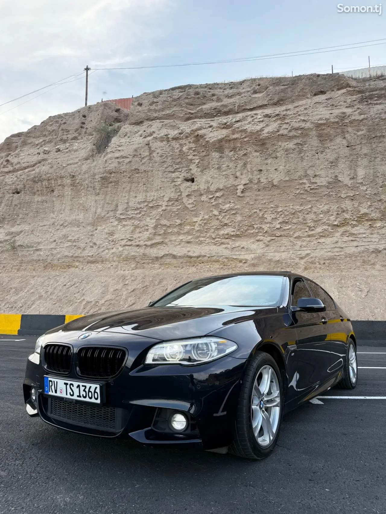 BMW 5 series 2015 · 3.0 AT