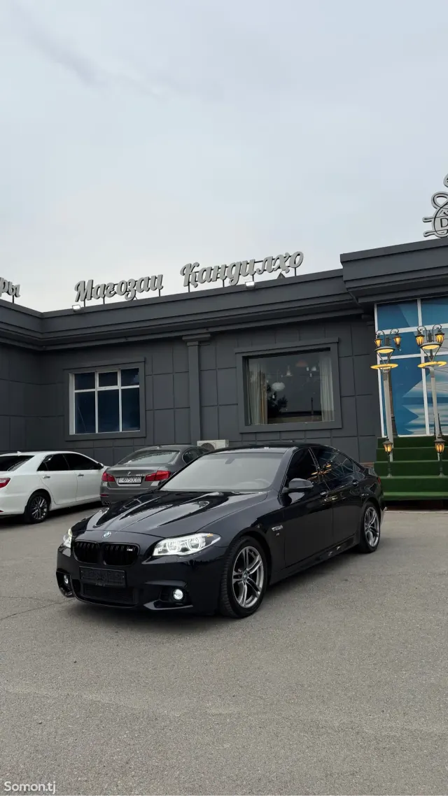 BMW 5 series 2015 · 3.0 AT