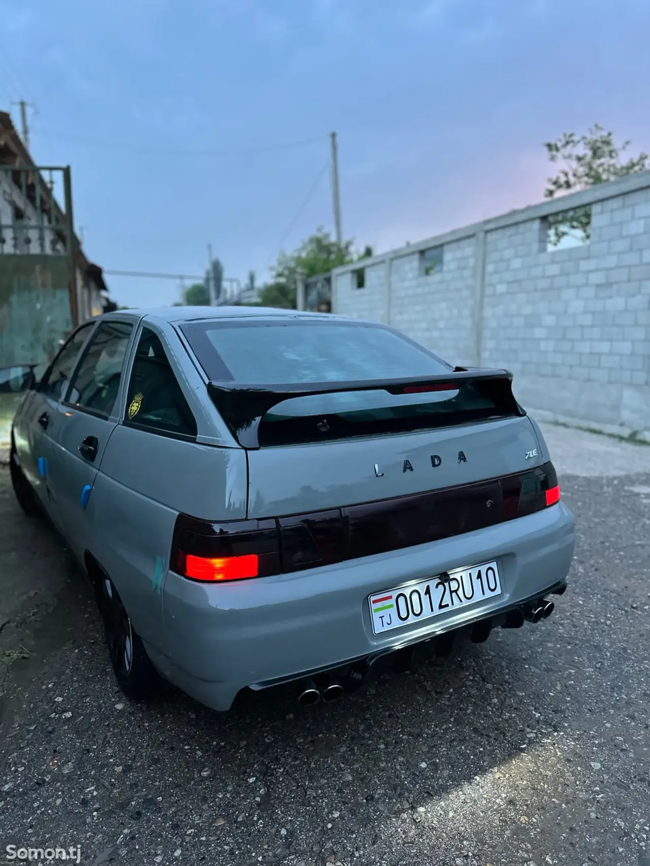 Lada (ВАЗ) 2112 2005 · 1.6 MT