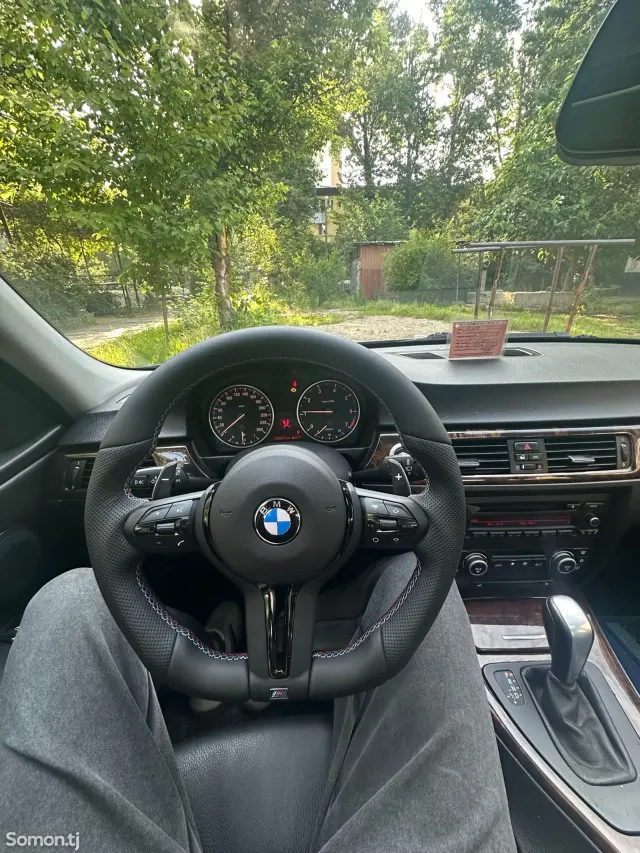 BMW 3 series 2008 · 2.0 AT