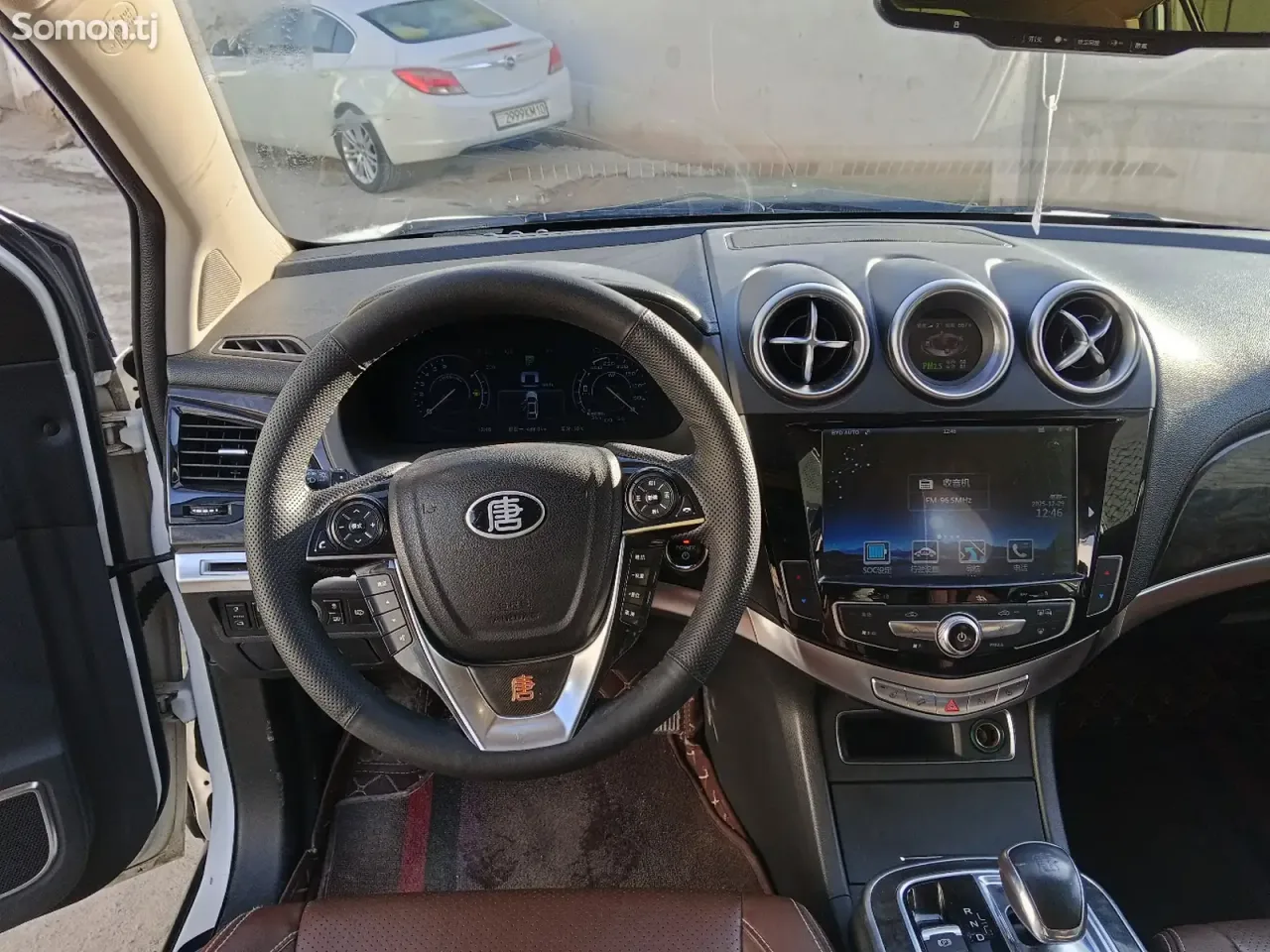 BYD Tang 2015 · 2.0 AMT