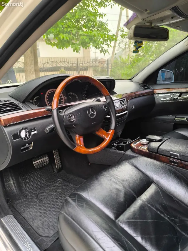 Mercedes-Benz S class 2009 · 3.5 AT