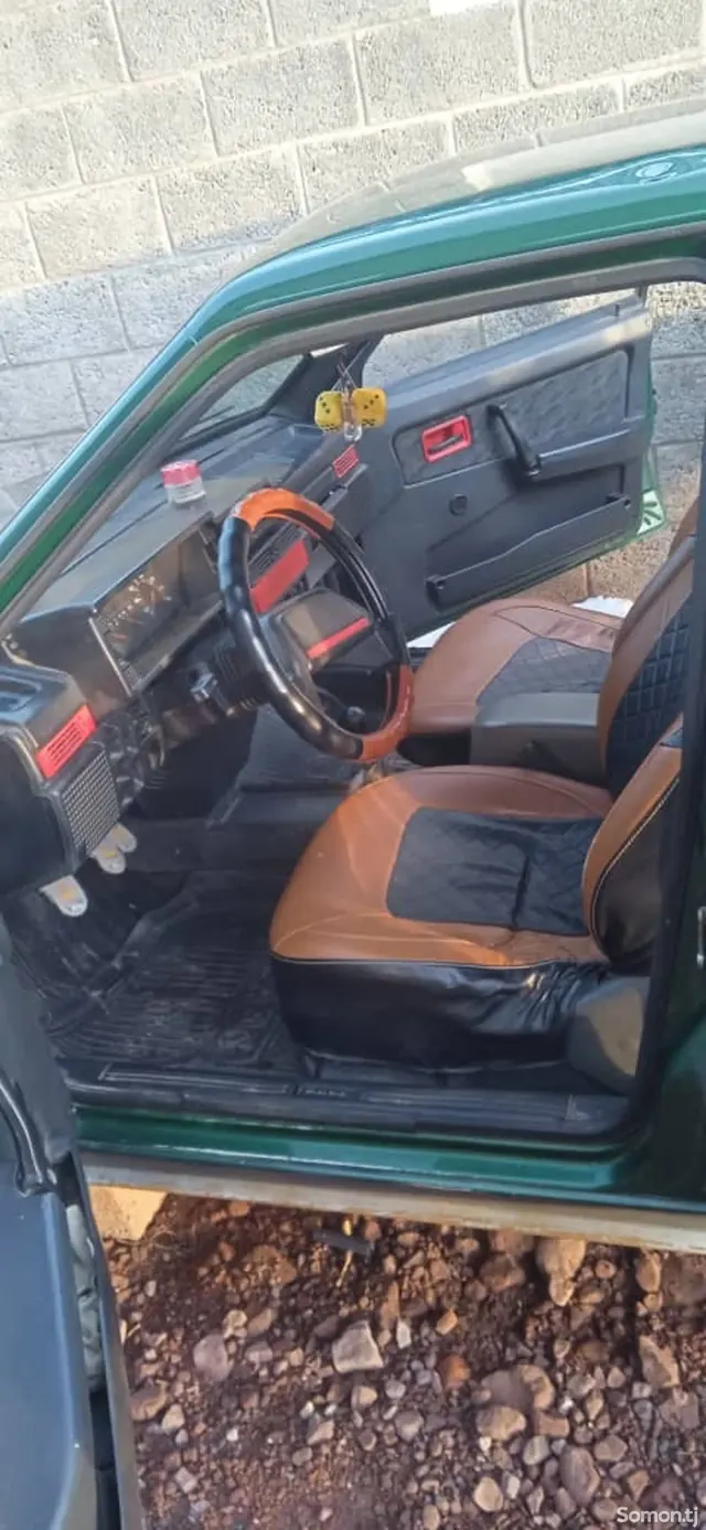 Lada (ВАЗ) 21099 2001 · MT