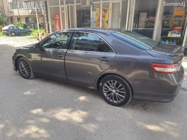 Toyota Camry 2008 · 2.4 AT