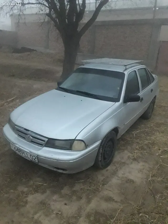 Daewoo Nexia 1994 · 0.5 MT