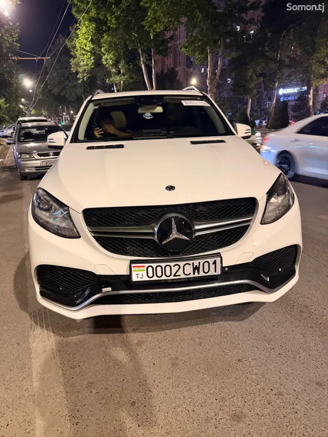 Mercedes-Benz GLE class 2017 · 3.5 AT