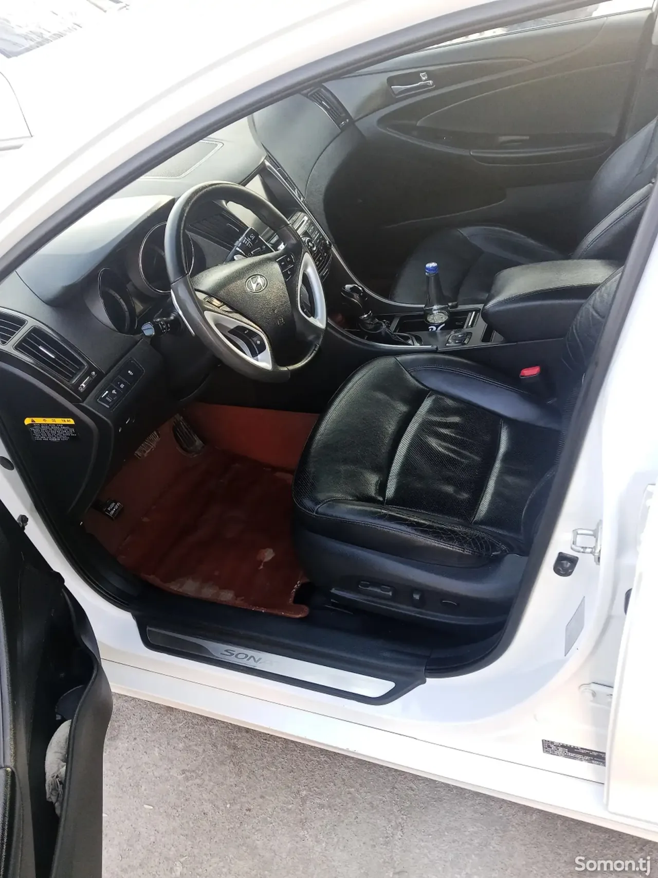 Hyundai Sonata 2013 · 2.0 AT