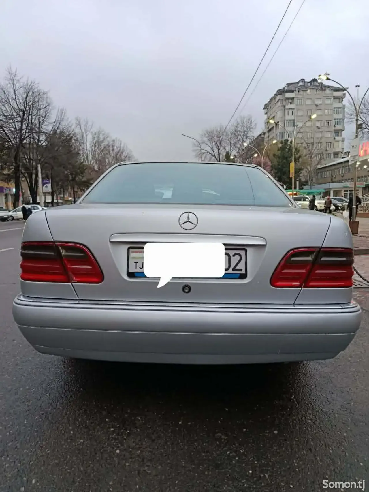Mercedes-Benz E class 1999 · 2.0 MT