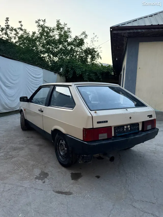 Lada (ВАЗ) 2108 1988 · 1.5 MT