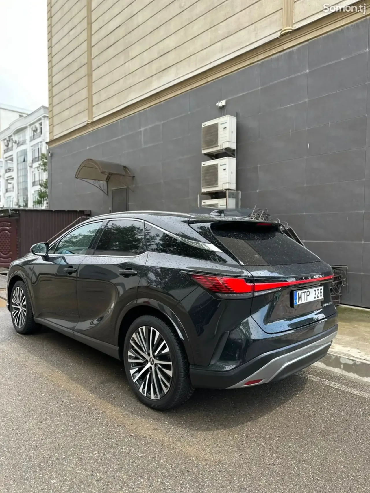 Lexus RX series 2025 · 2.5 AT