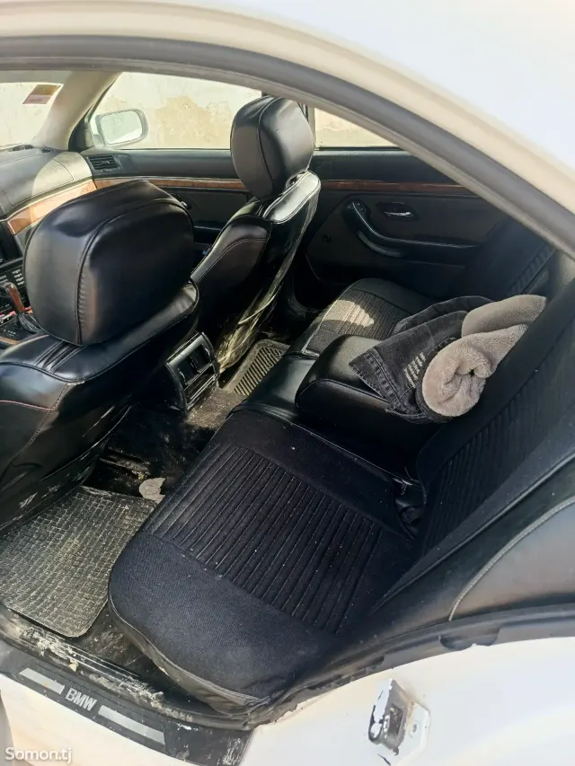BMW 5 series 1998 · 2.5 AT