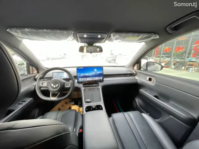 Wuling Starlight 2025 · 1.8 AT