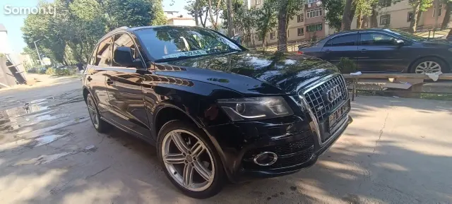 Audi Q5 2011 · 2.8 AT