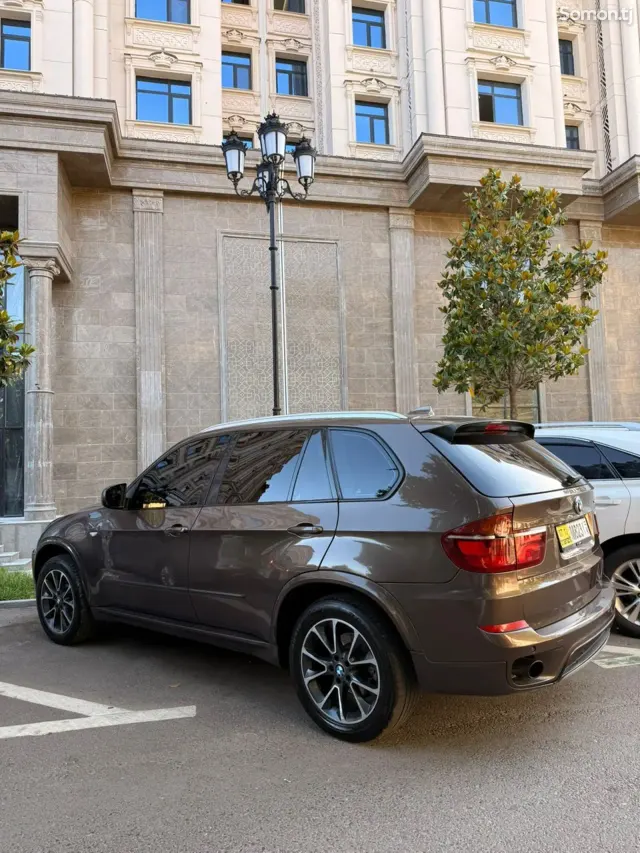 BMW X5 2012 · 3.0 AT