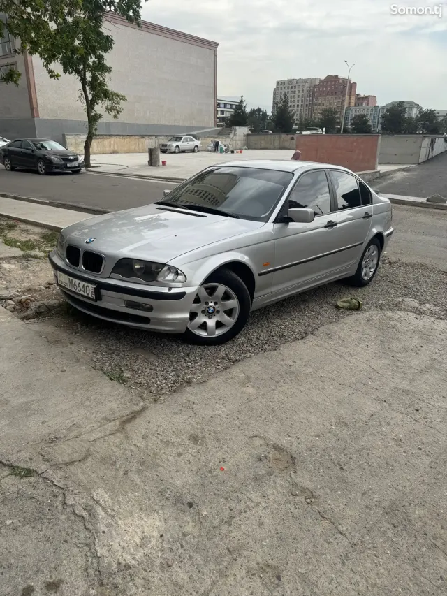 BMW 3 series 1999 · 1.8 MT