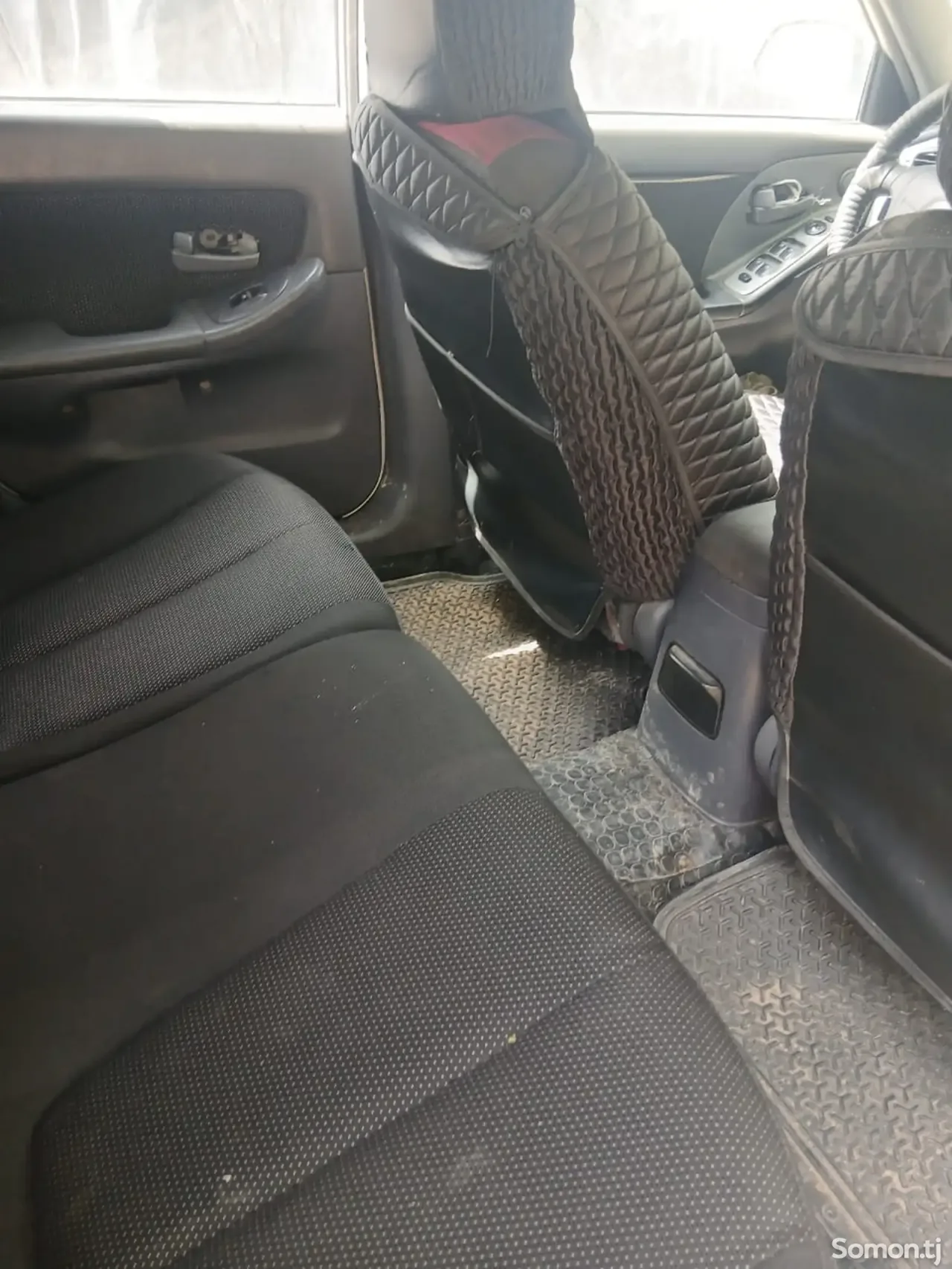 Hyundai Avante 2000 · 1.6 AT