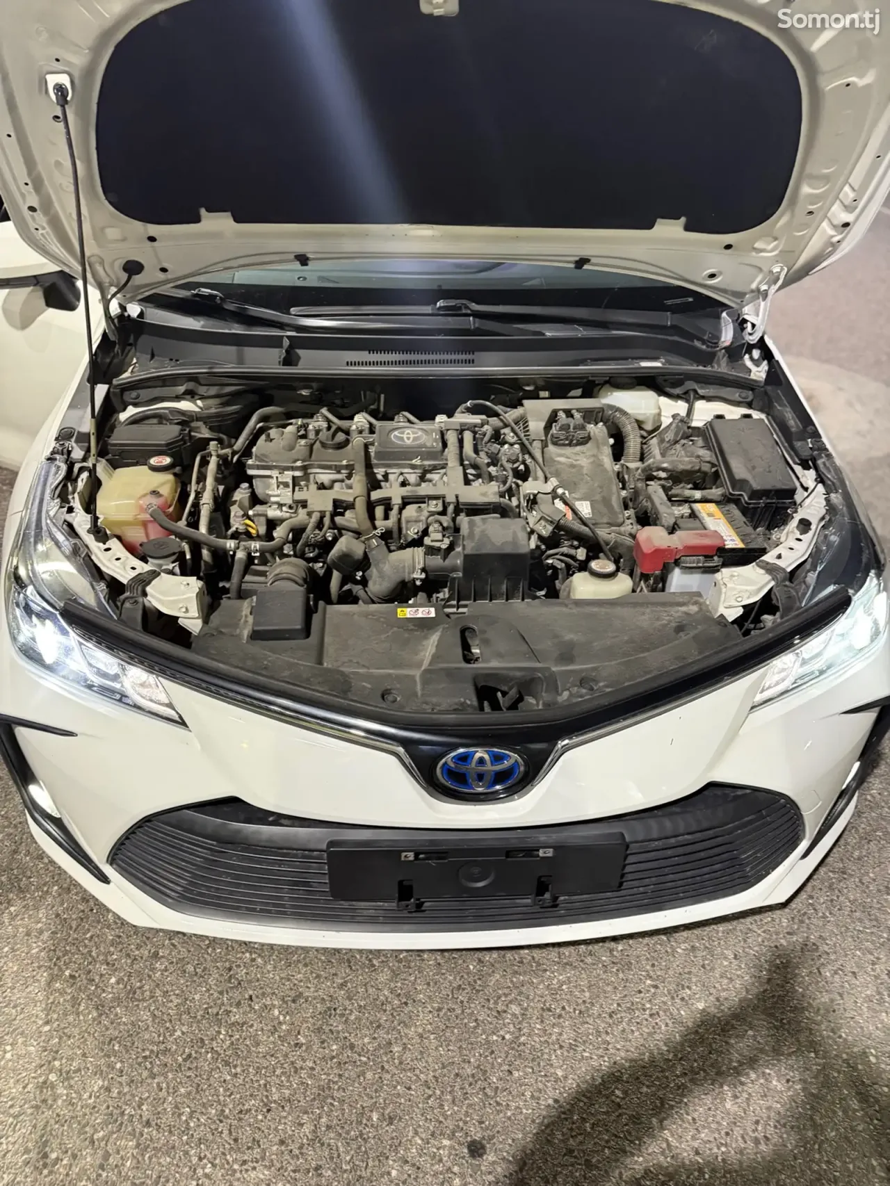 Toyota Corolla 2022 · 1.8 AT