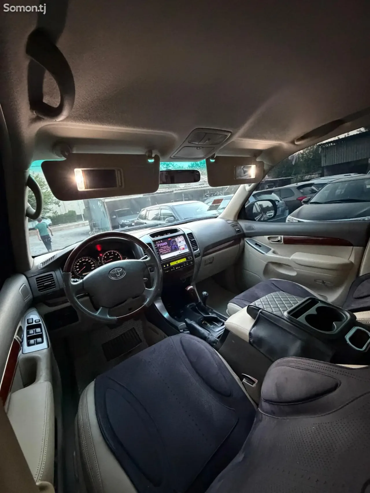 Toyota Land Cruiser Prado 2009 · 4.0 AT